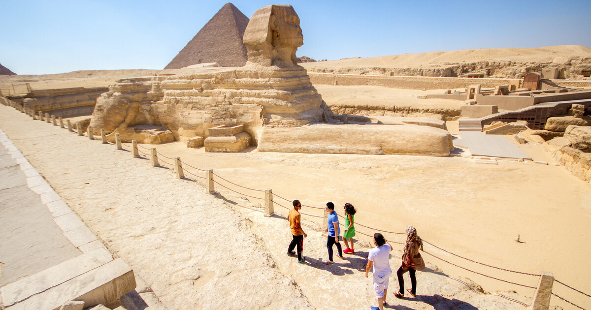 Gize Piramitleri, Sakkara ve Memphis: Öğle Yemeği ile Özel Tur